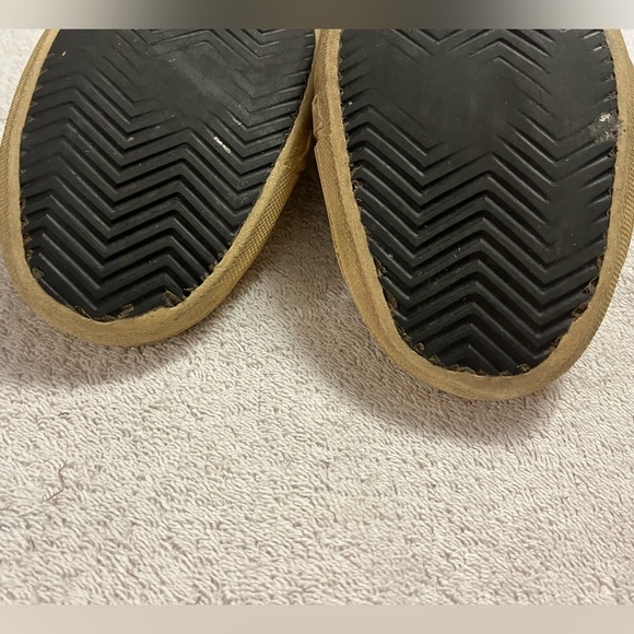 GOLDEN GOOSE V-Star Suede Upper Laminated Star Men Sneaker in Taupe - Picture 8 of 16